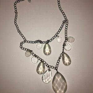 Bundle earrings & necklace